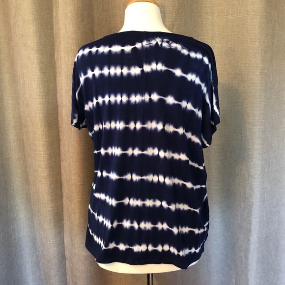 Francesca’s Ripple Dye Top - Picture 2 of 3